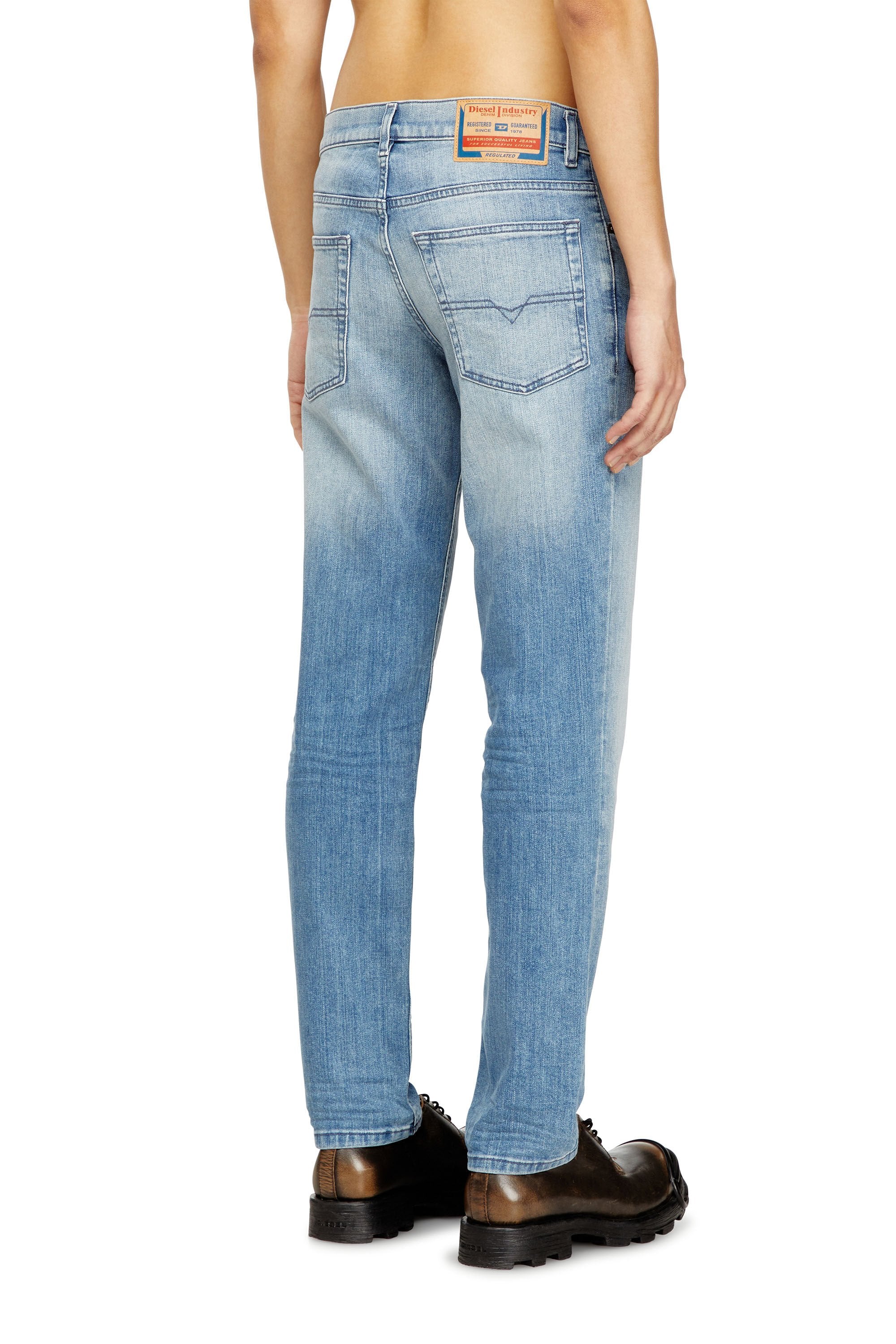 Men's Regular Jeans Light Blue 2023 D-Finitive