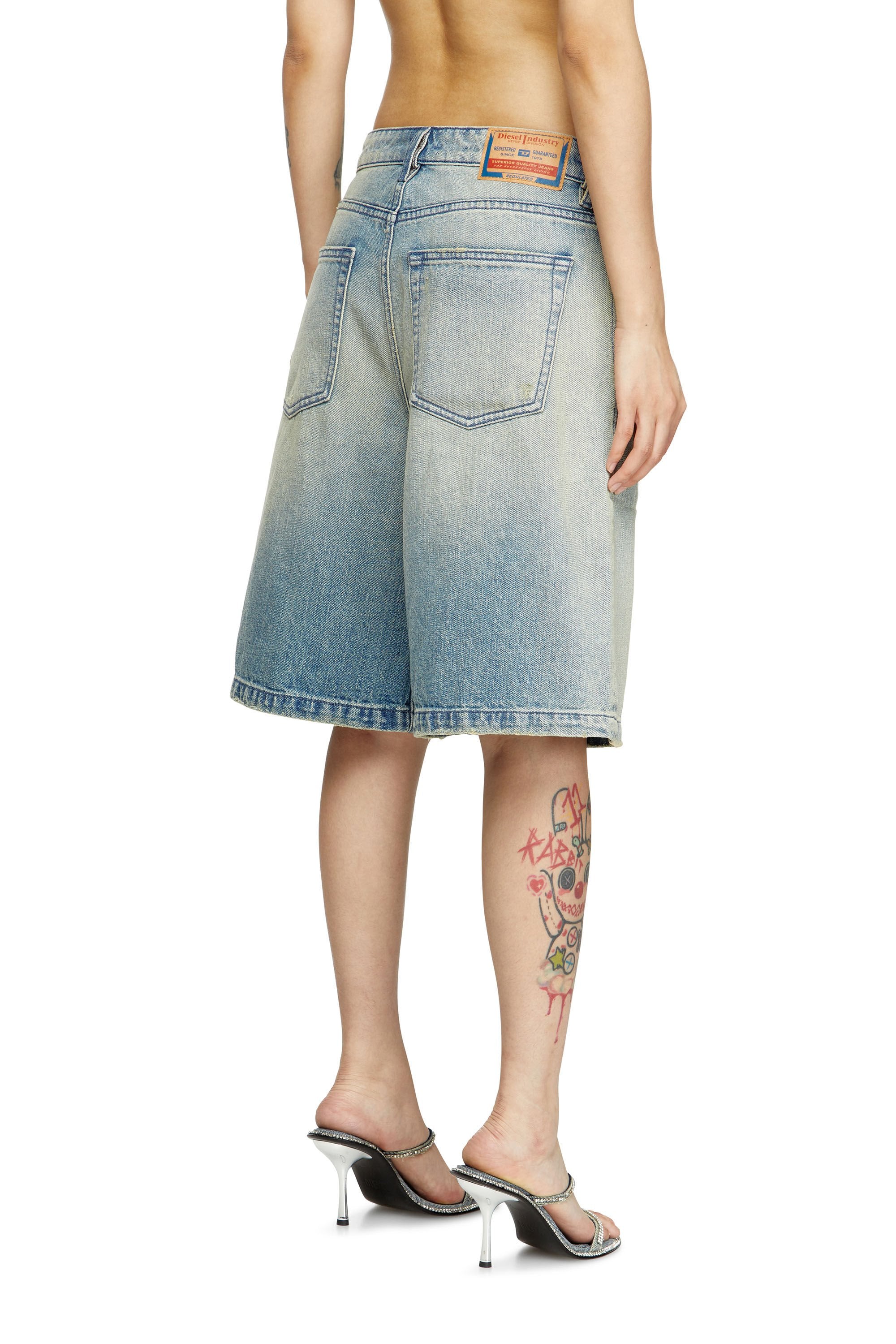 Women's Shorts in worn-effect denim Blue