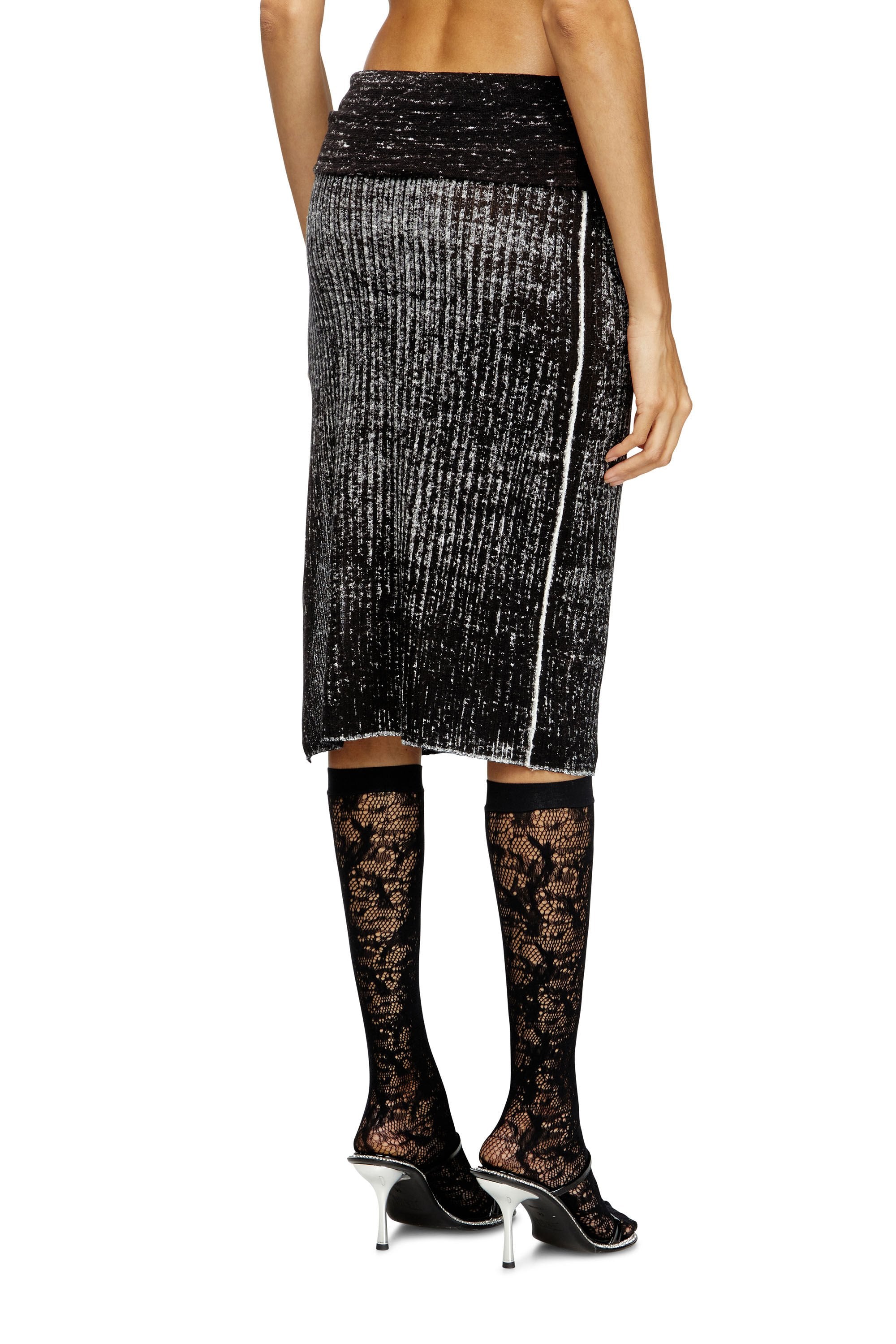 Women's Knitted skirt with hip tie Black