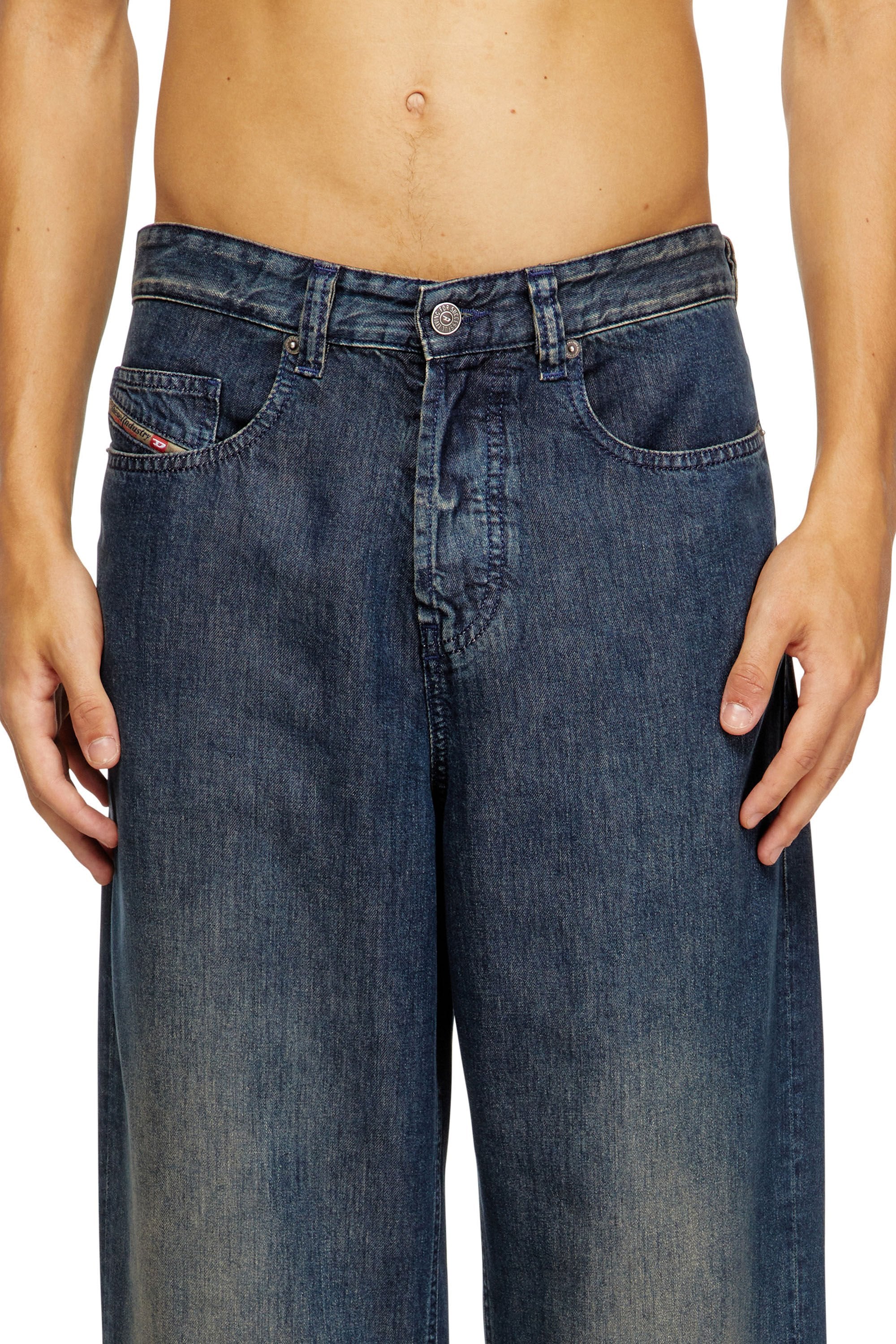 Men's Relaxed Jeans Dark Blue 2001 D-Macro