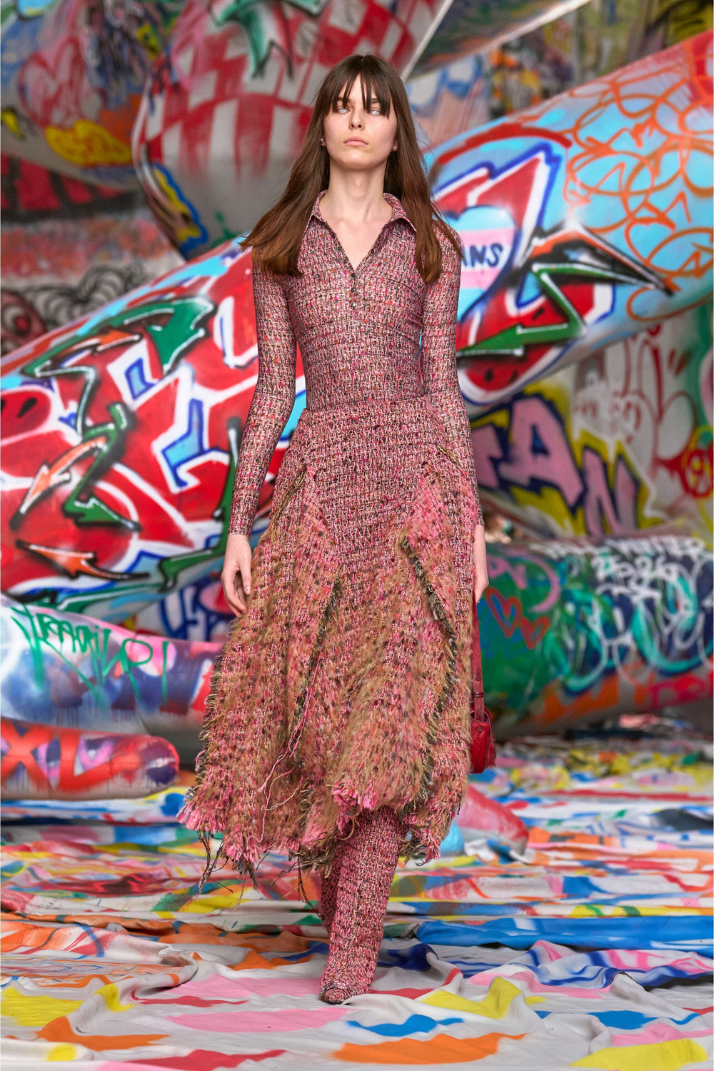 Women's Brushed bouclé skirt with frayed hem Pink