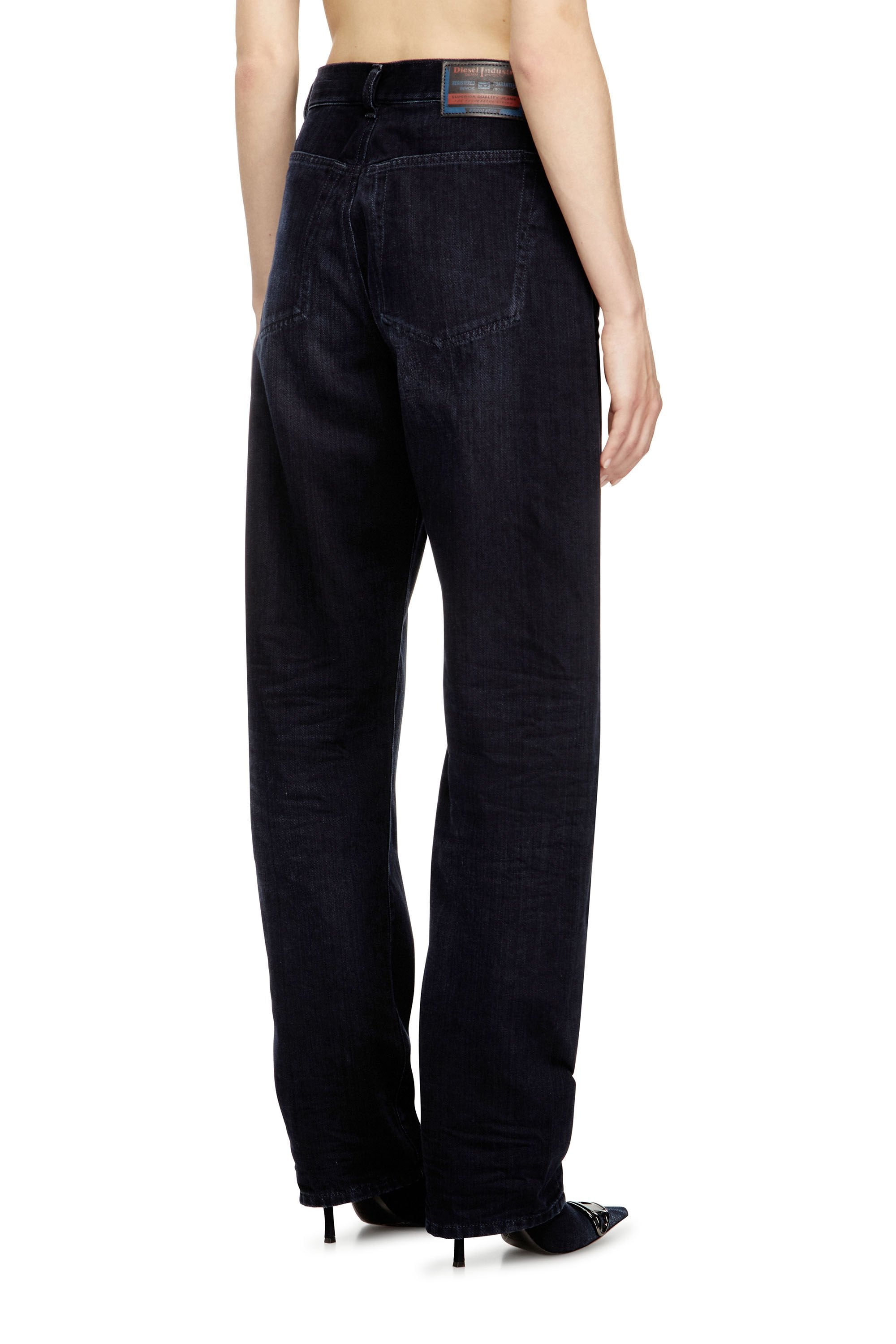 Women’s Barrel Jeans Relaxed Fit - Dark Blue®