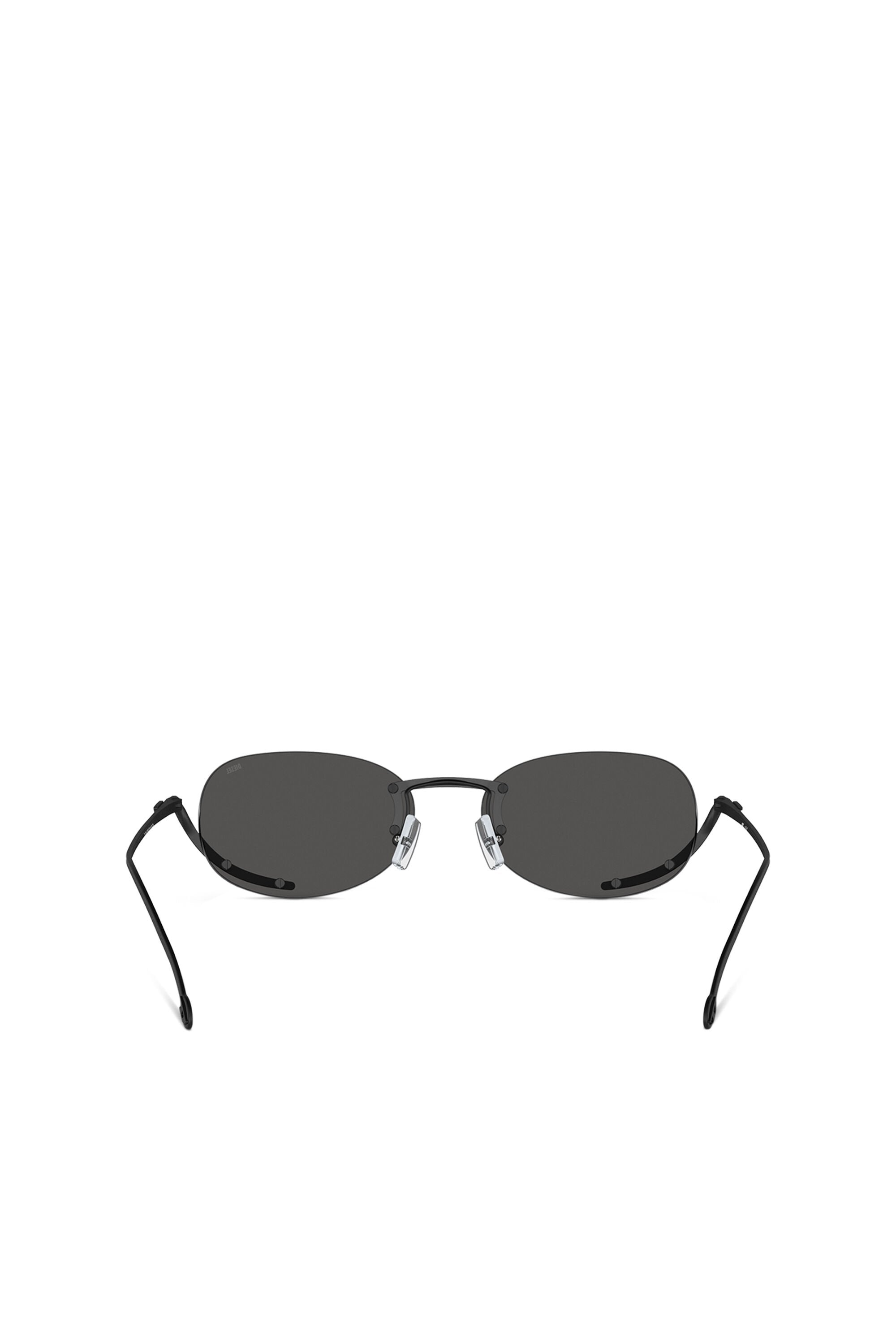 Women's Oval sunglasses Black