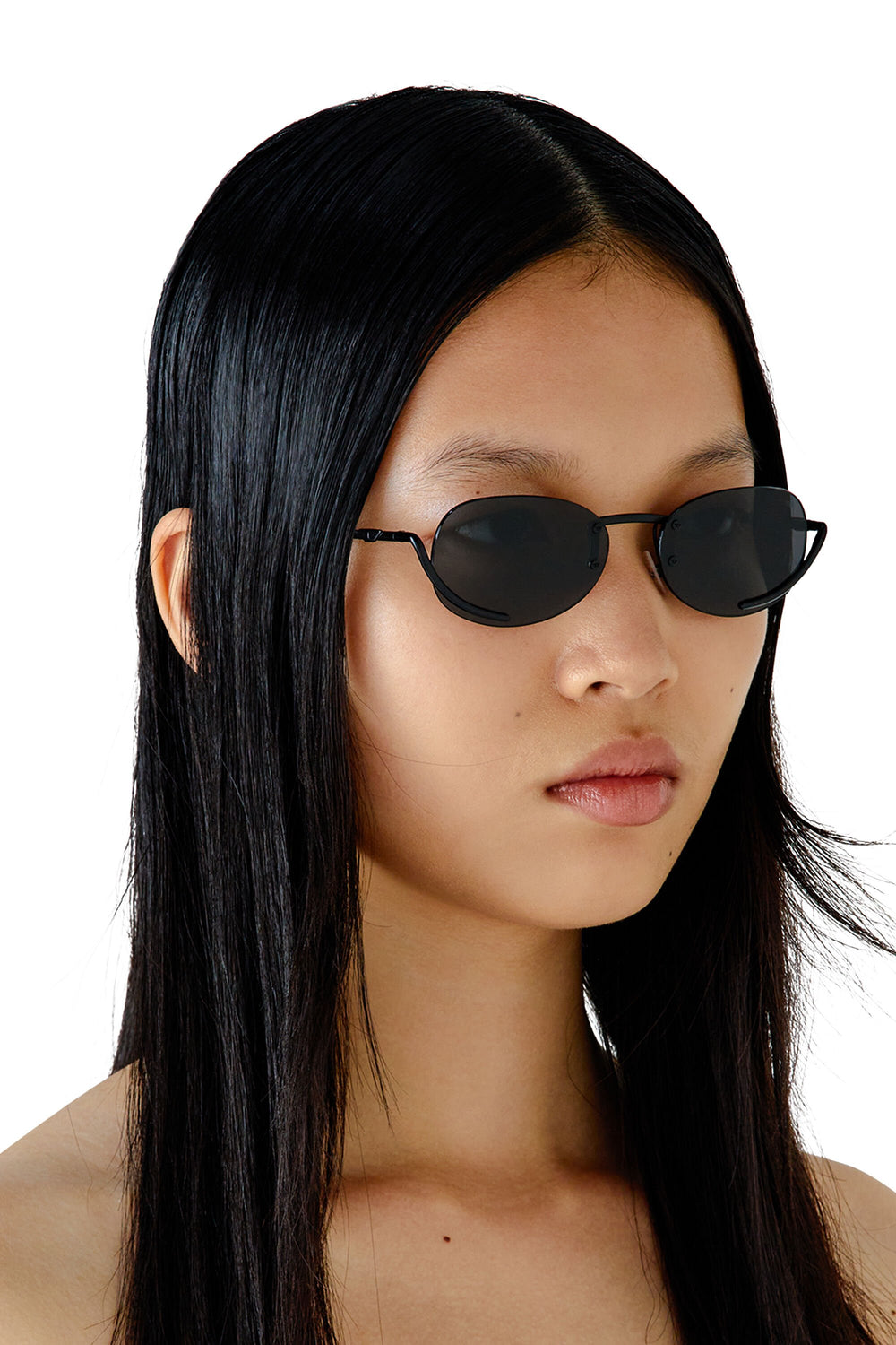 Women's Oval sunglasses Black