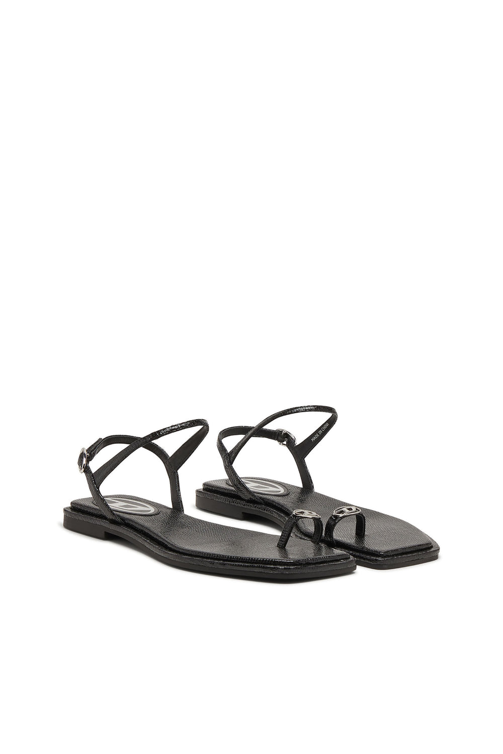 Women's D-AMBER - Sandal in leather with metallic logo Black